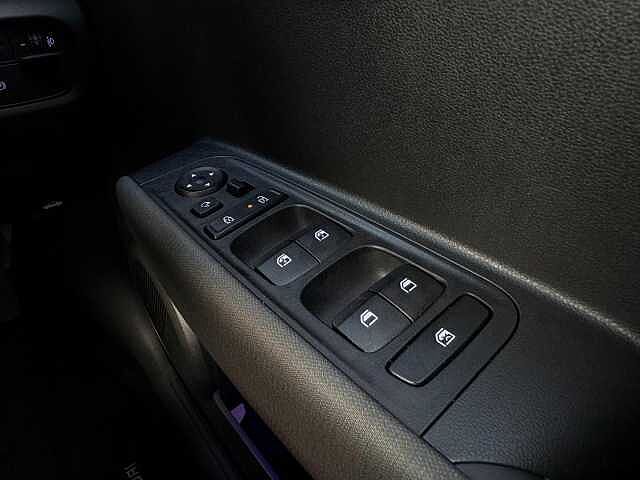 Hyundai INSTER Long Range 49kWh 02 Auto 5dr