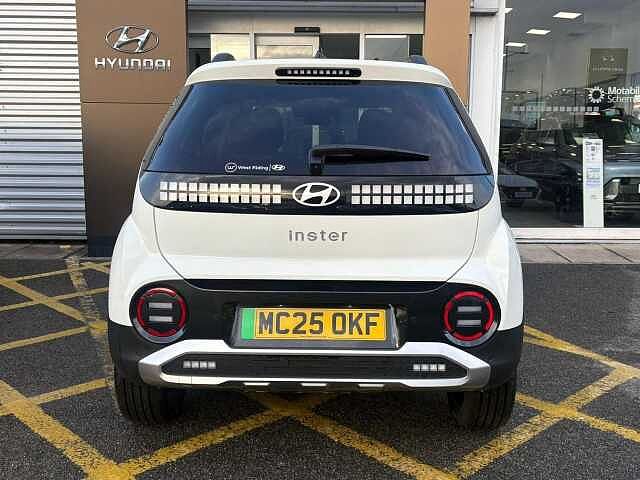 Hyundai INSTER Long Range 49kWh 02 Auto 5dr