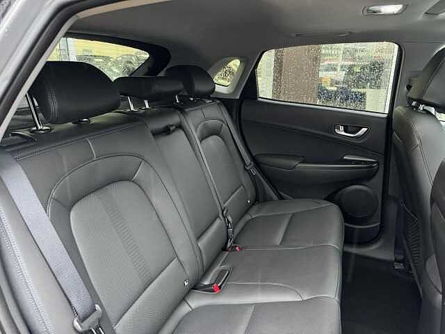 Hyundai KONA 64kWh Ultimate Auto 5dr (10.5kW Charger)