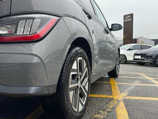 Hyundai KONA 64kWh Ultimate Auto 5dr (10.5kW Charger)
