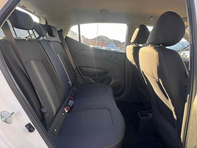 Hyundai i10 1.0 Advance Euro 6 (s/s) 5dr