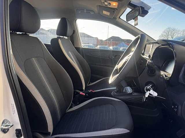 Hyundai i10 1.0 Advance Euro 6 (s/s) 5dr