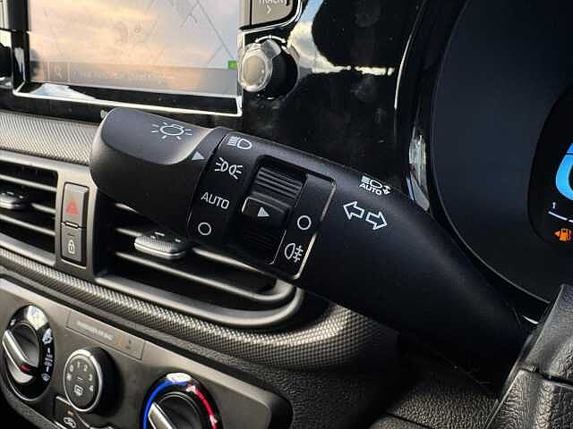 Hyundai I10 1.0 Advance Euro 6 (s/s) 5dr Green