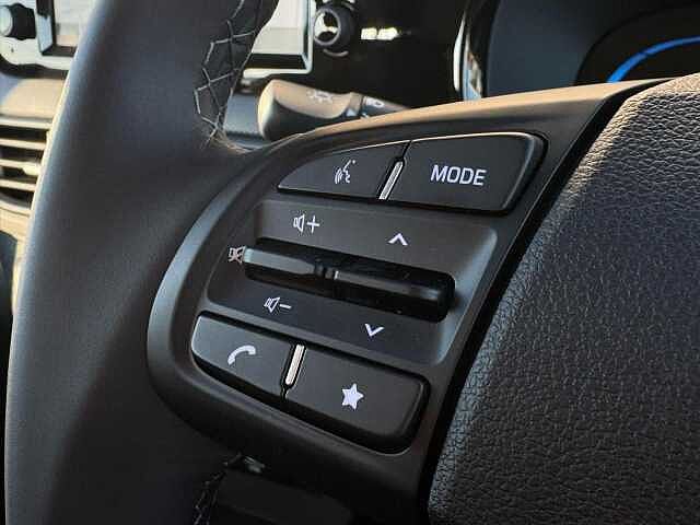 Hyundai I10 1.0 Advance Euro 6 (s/s) 5dr Green