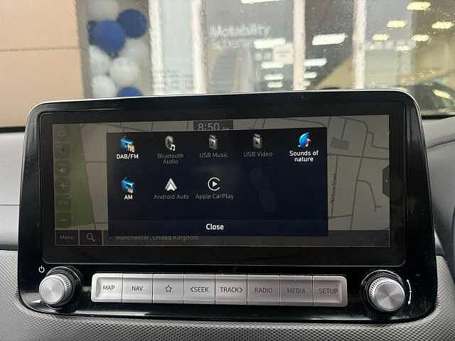Hyundai KONA 39kWh SE Connect Auto 5dr (10.5kW Charger) Red