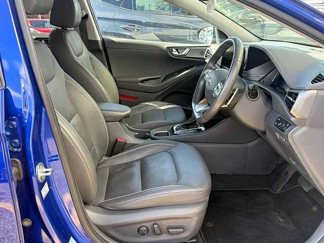 Hyundai IONIQ 1.6 h-GDi 8.9kWh Premium SE DCT Euro 6 (s/s) 5dr