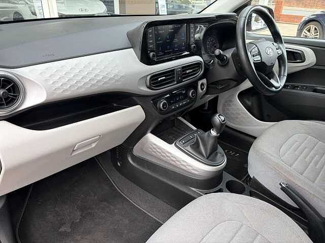 Hyundai i10 1.2 Premium Euro 6 (s/s) 5dr