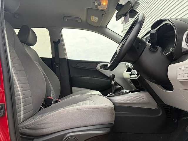 Hyundai i10 1.2 Premium Euro 6 (s/s) 5dr