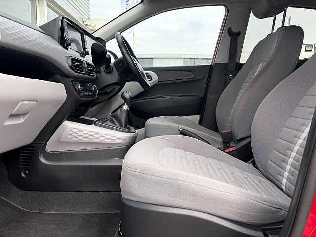 Hyundai i10 1.2 Premium Euro 6 (s/s) 5dr