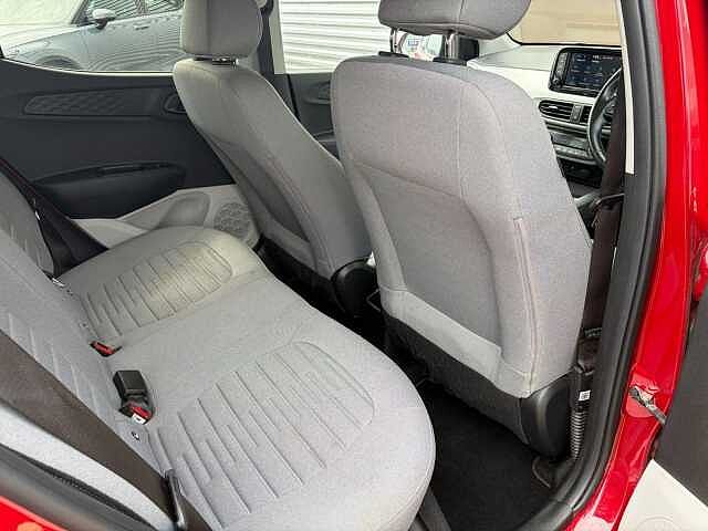 Hyundai i10 1.2 Premium Euro 6 (s/s) 5dr