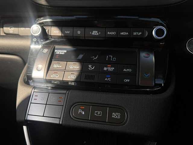 Hyundai INSTER Long Range 49kWh 02 Auto 5dr